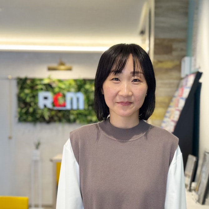 フロントオフィス 平　圭美